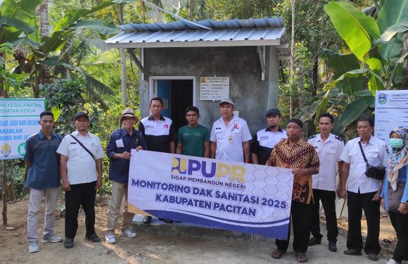 MONITORING DAN EVALUASI PROGRAM DAK SANITASI TAHUN 2025 DI DESA KEDUNGBENDO